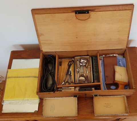 Mallette de coiffeur ancienne 100 Chomérac (07)