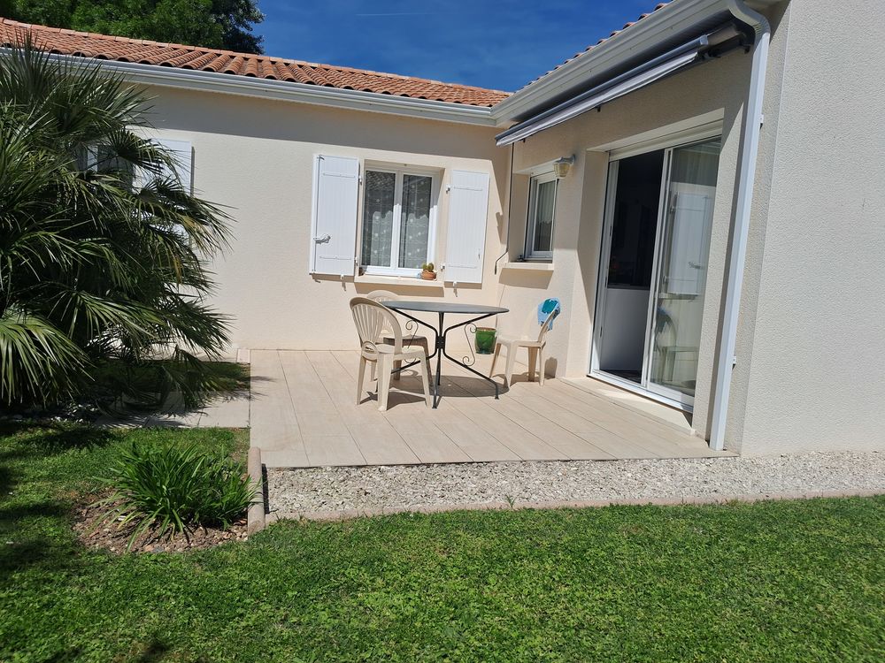 Vente Maison MAISON    4 pièces   3 chambres Saint-sulpice-de-royan