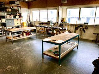  Atelier à louer 1 pièce 100 m²