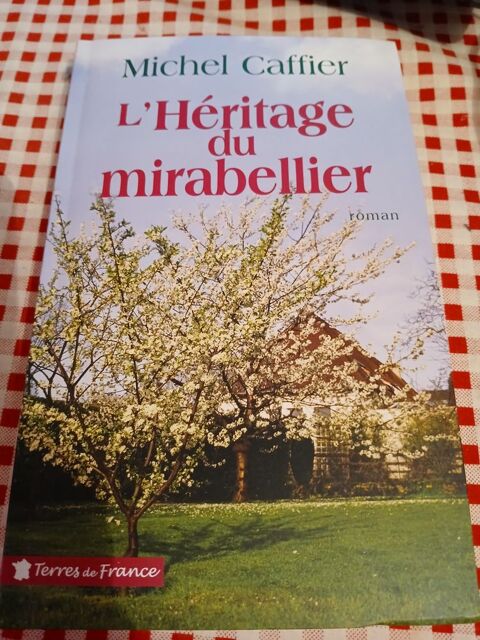 LIVRE L'HERITAGE DU MIRABELLIER 10 Triel-sur-Seine (78)