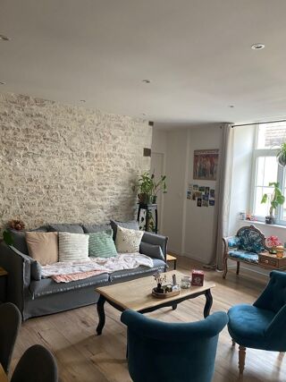  Appartement à louer 2 pièces 55 m²