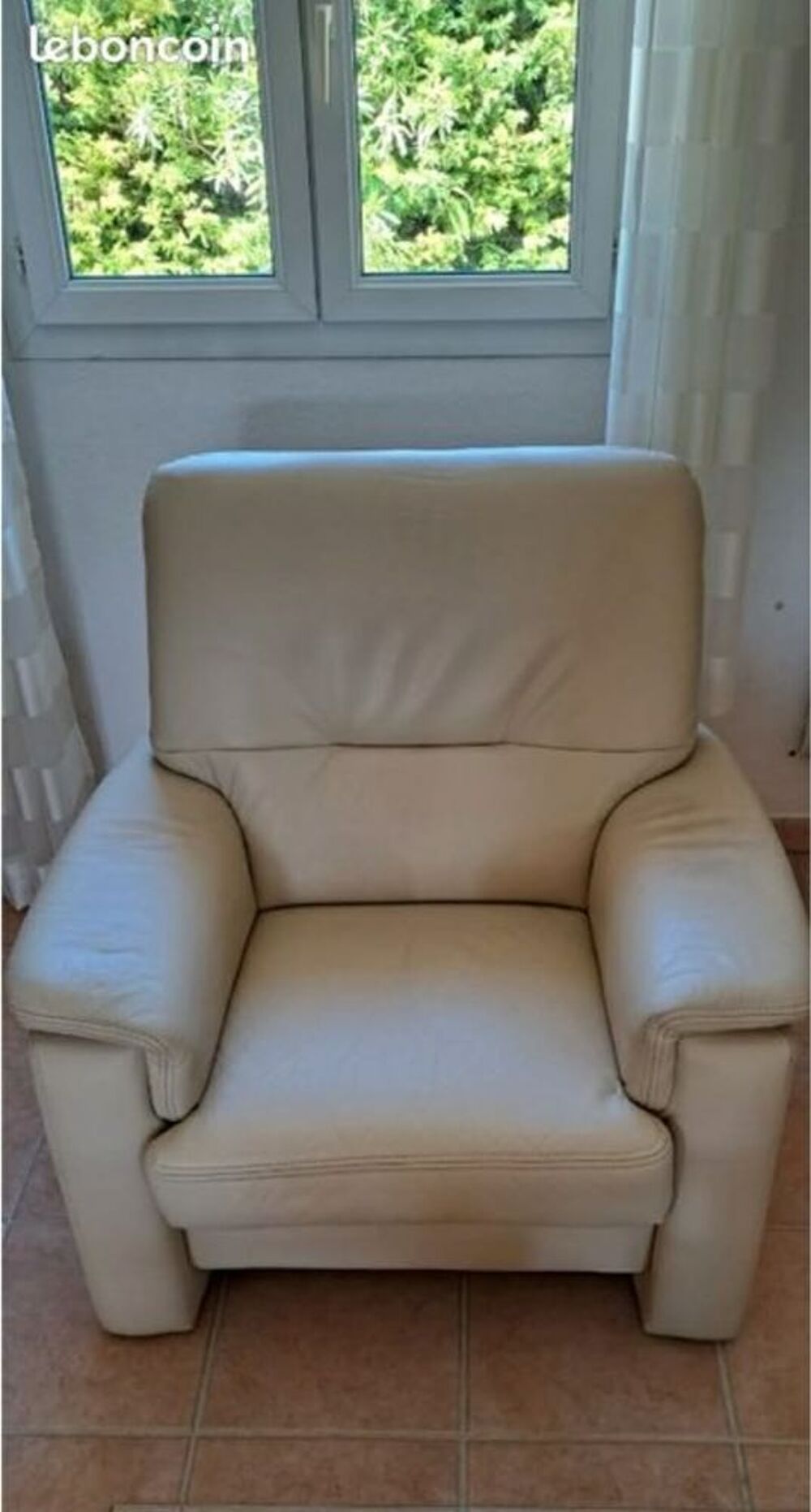 Salon en cuir ivoire Hukla Meubles