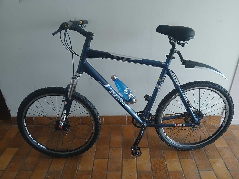 v&eacute;lo giant xl rock shox Vélos