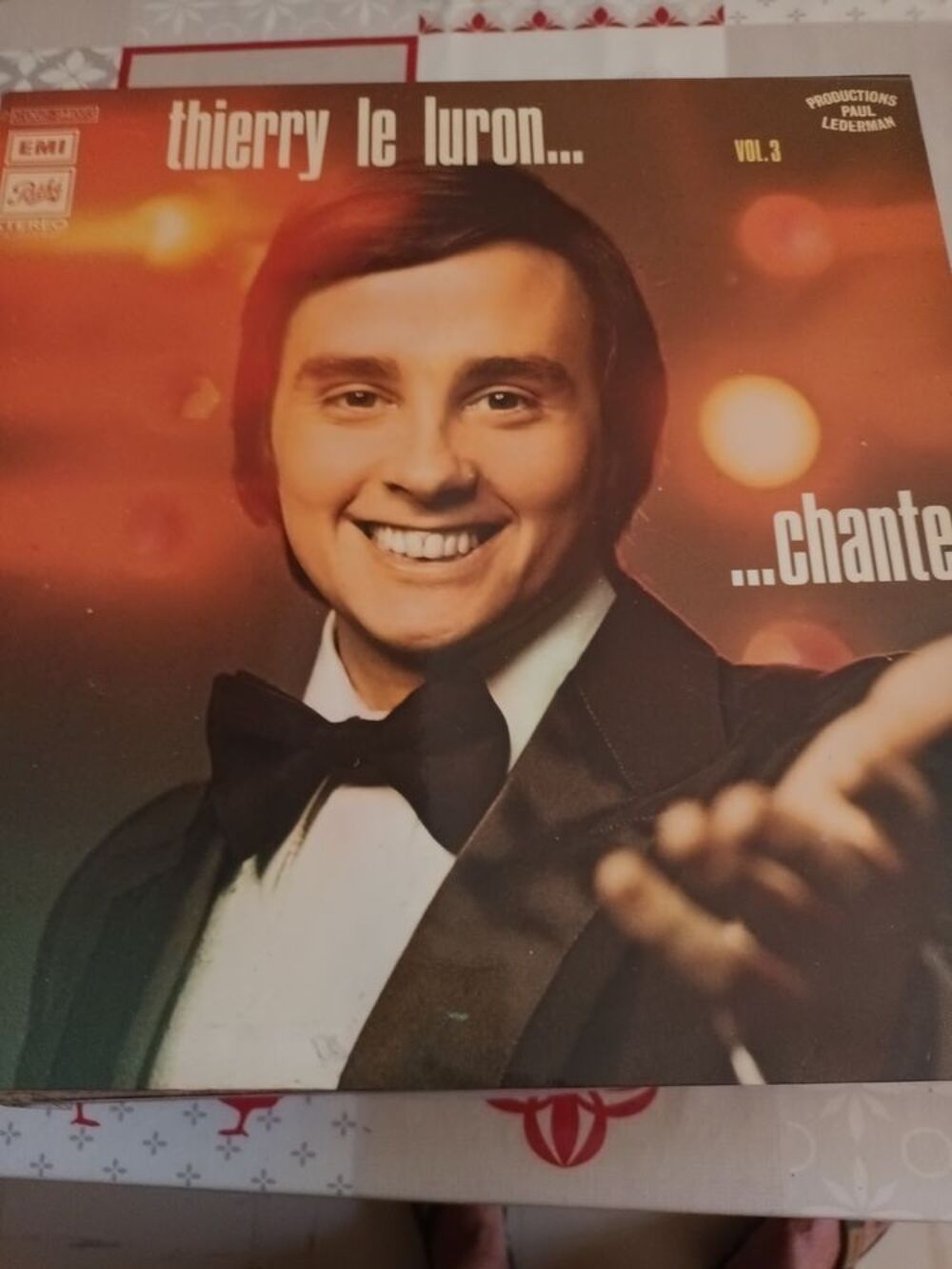 Vinyles 33 tours
CD et vinyles