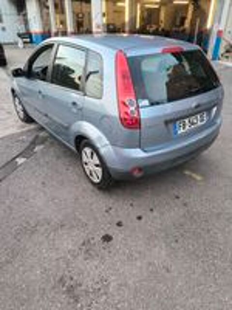 Fiesta 1.3i CLX 2007 occasion 06000 Nice