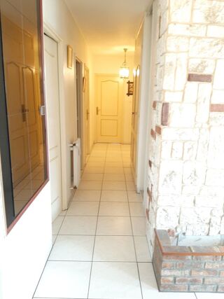  Colocation � louer 6 pi�ces 110 m�