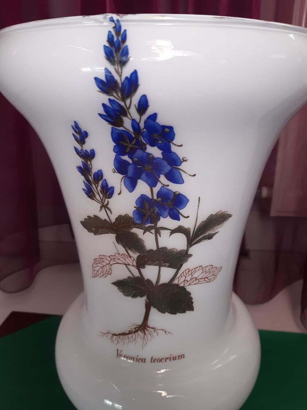 Grand vase en opaline Décoration