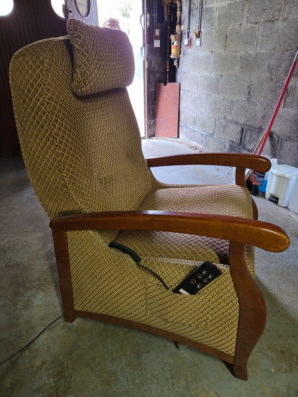 Fauteuil &eacute;lectrique Meubles