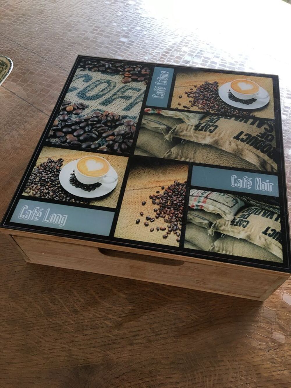 Tiroir &agrave; dosettes Electrom�nager