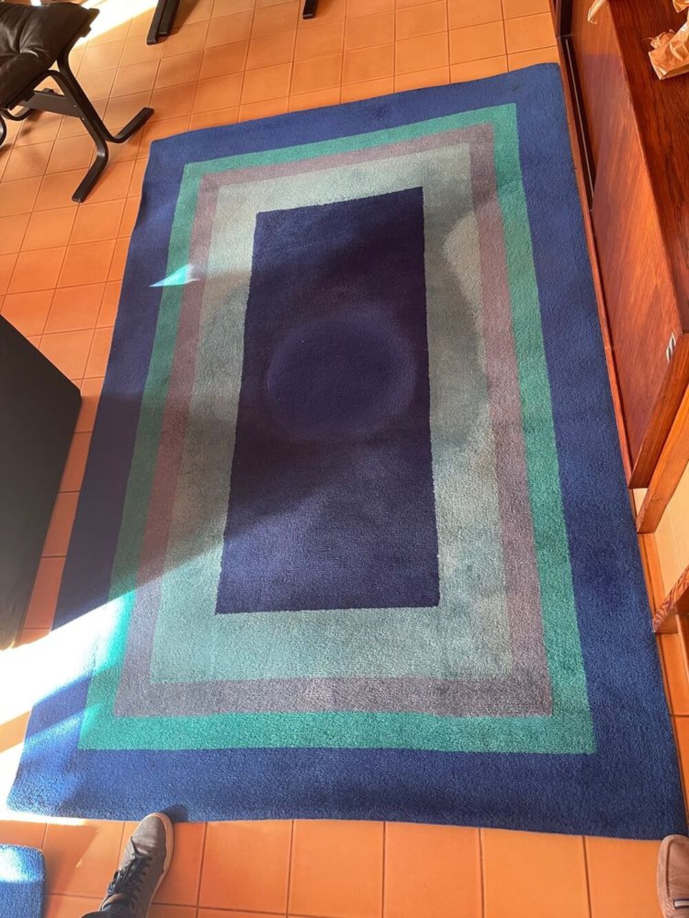 VENDS BEAU TAPIS BLEU VINTAGE ANNEES 70 Décoration
