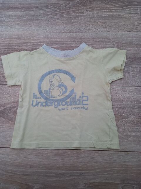 Tee-shirt jaune manches courtes 2 ans 2 Villiers (86)