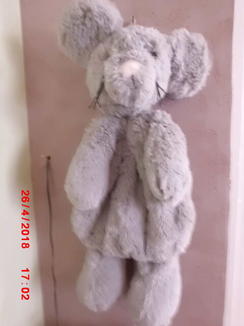 SOURIS RANGE PYJAMA ETAM 19 Oignies (62)