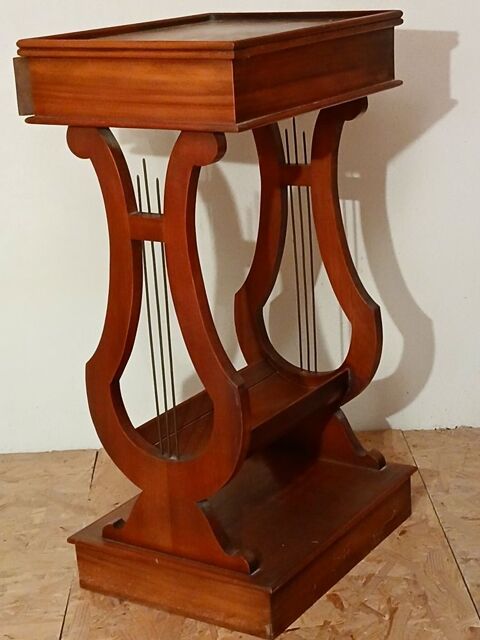 1 table lyre 80 Saint-Nazaire (44)