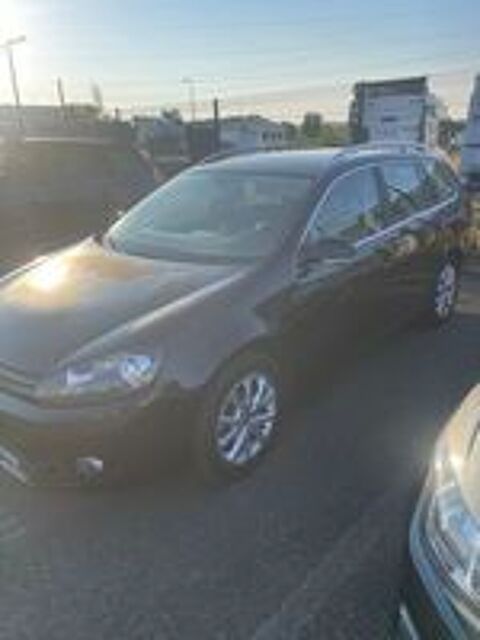 Golf SW 1.6 TDI 105 FAP BlueMotion Confortline Business 2013 occasion 69001 Lyon