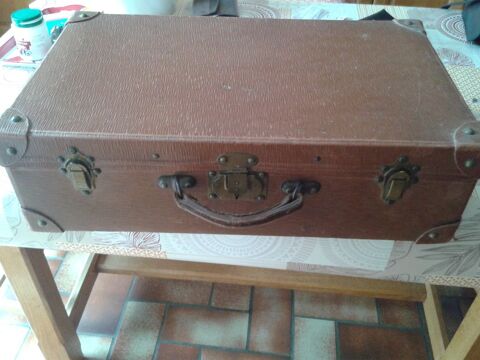 Valise ancienne en carton bouilli années 30/40 40 Dijon (21)