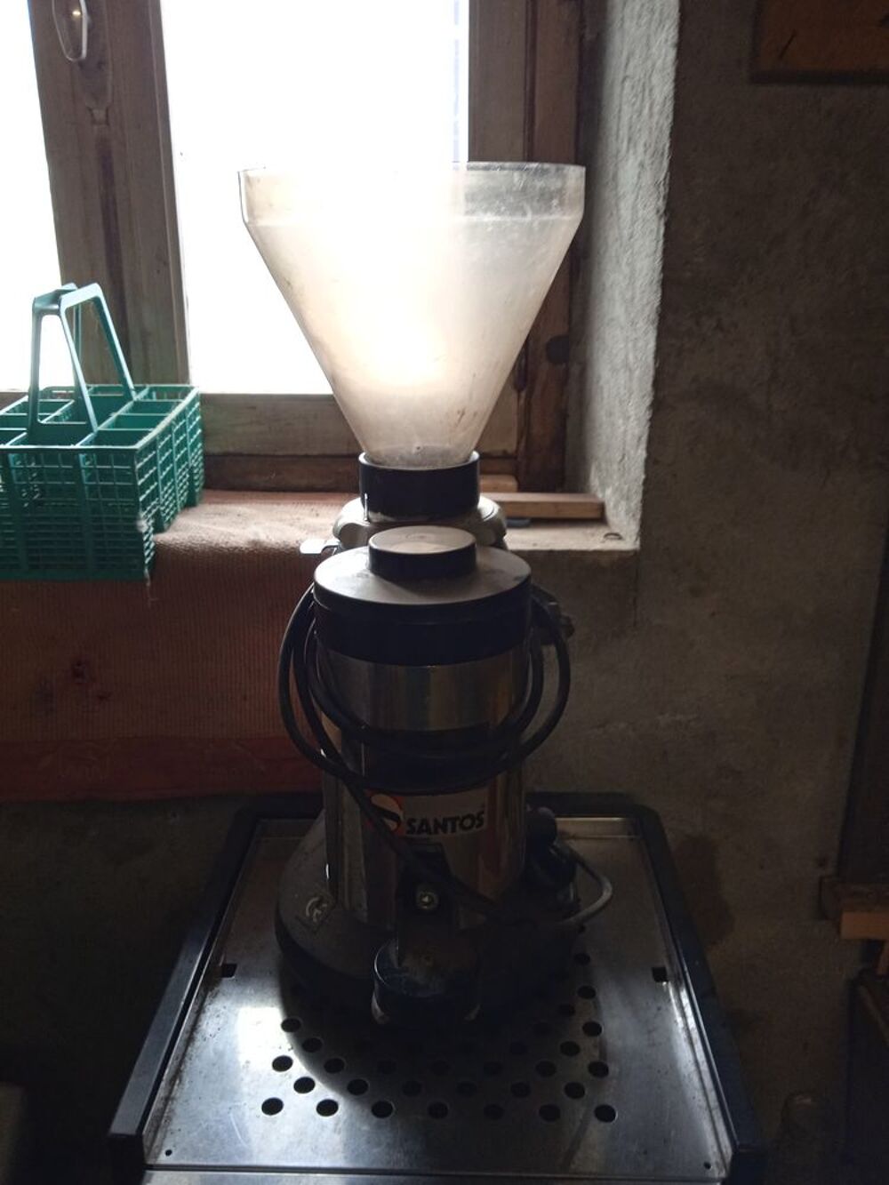 Cafeti&egrave;re expresso de restauration plus la Machine &agrave; grain Electroménager