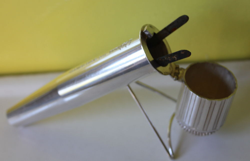 Cache briquet HERMES microphone Europe 1 m&eacute;tal argent 