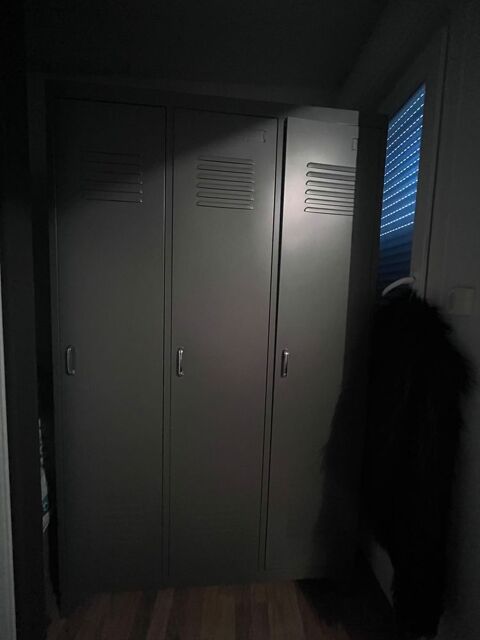 Dressing style industriel 3 portes 250 Sallanches (74)