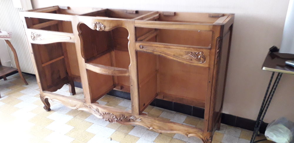 Petit buffet proven&ccedil;al Meubles