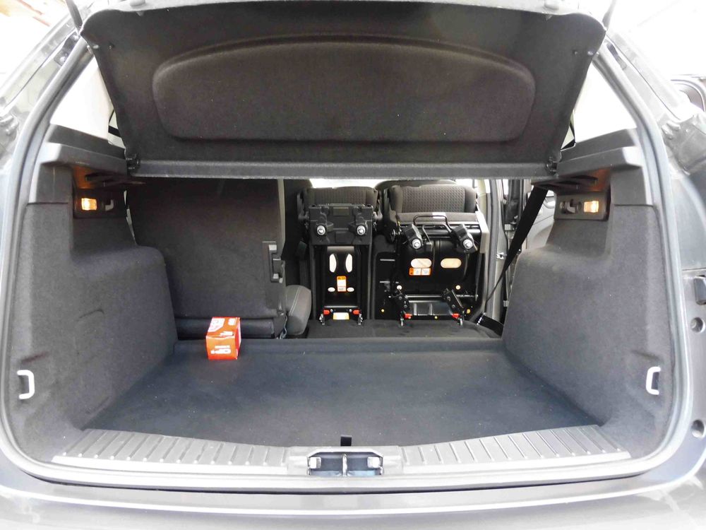 C-max C-MAX 1.5 TDCi 120 S&S Business Nav 2015 occasion 93430 Villetaneuse