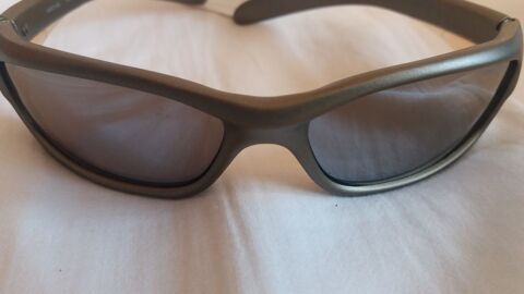 Lunettes soleil julbo 40 Bezons (95)