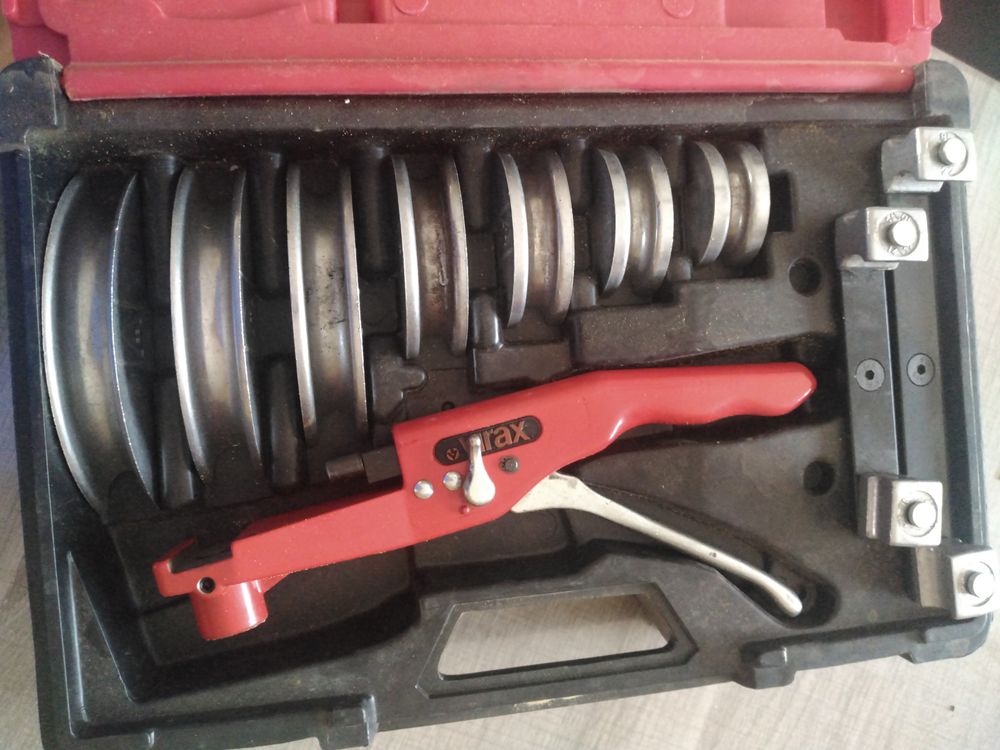 Outils en excellent &eacute;tat pour plomberie Bricolage