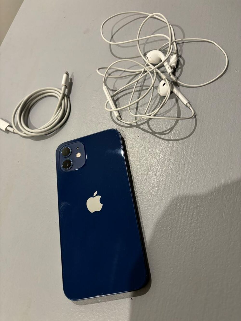 iPhone 12 Téléphones et tablettes