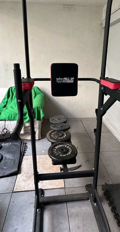 Banc de musculation avec 4 poids en fonte 2 10kg et 2 20kg Marseille 4 (13)