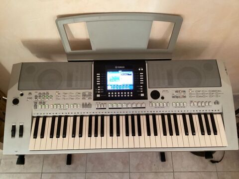 Clavier Yamaha 350 Saint-Genis-de-Fontedit (34)