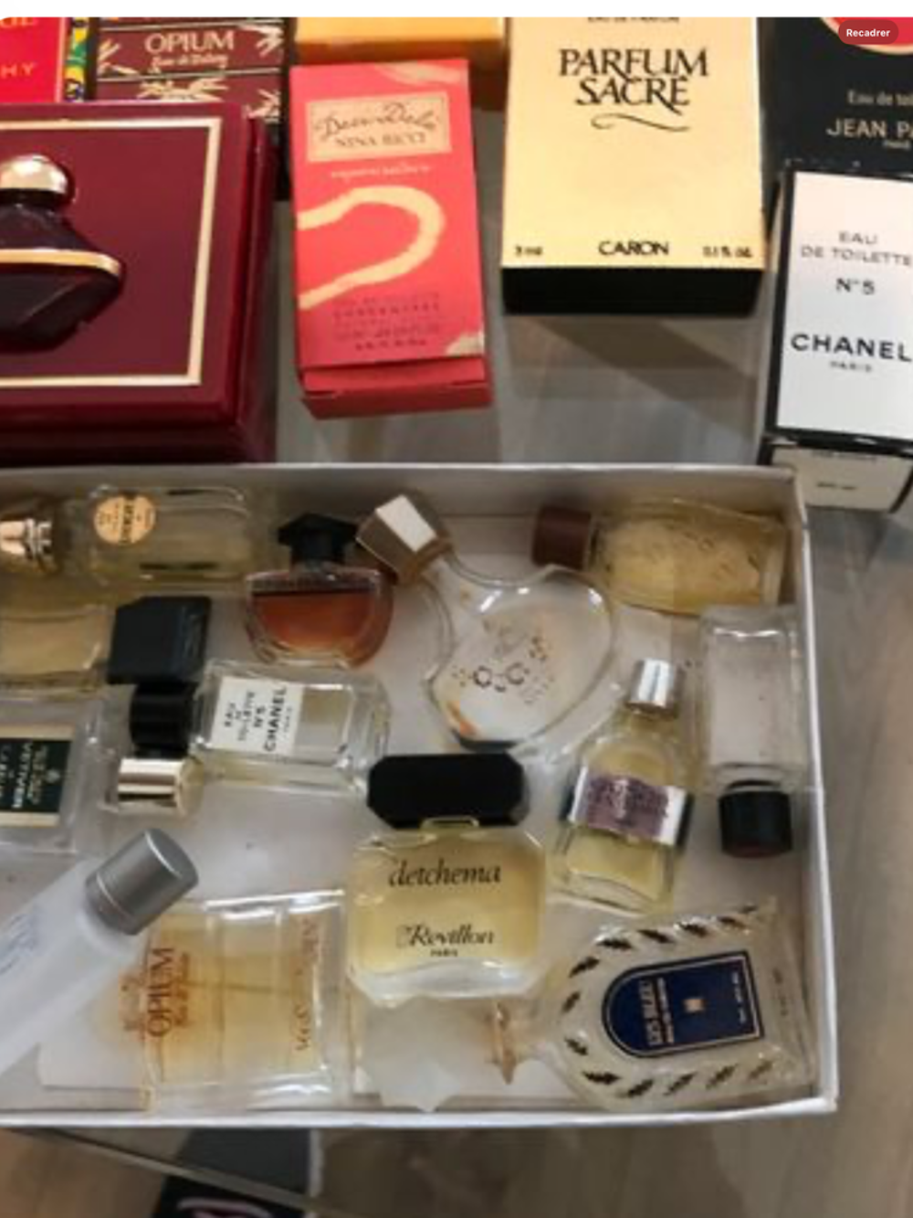 lot de miniatures de parfums de marque 