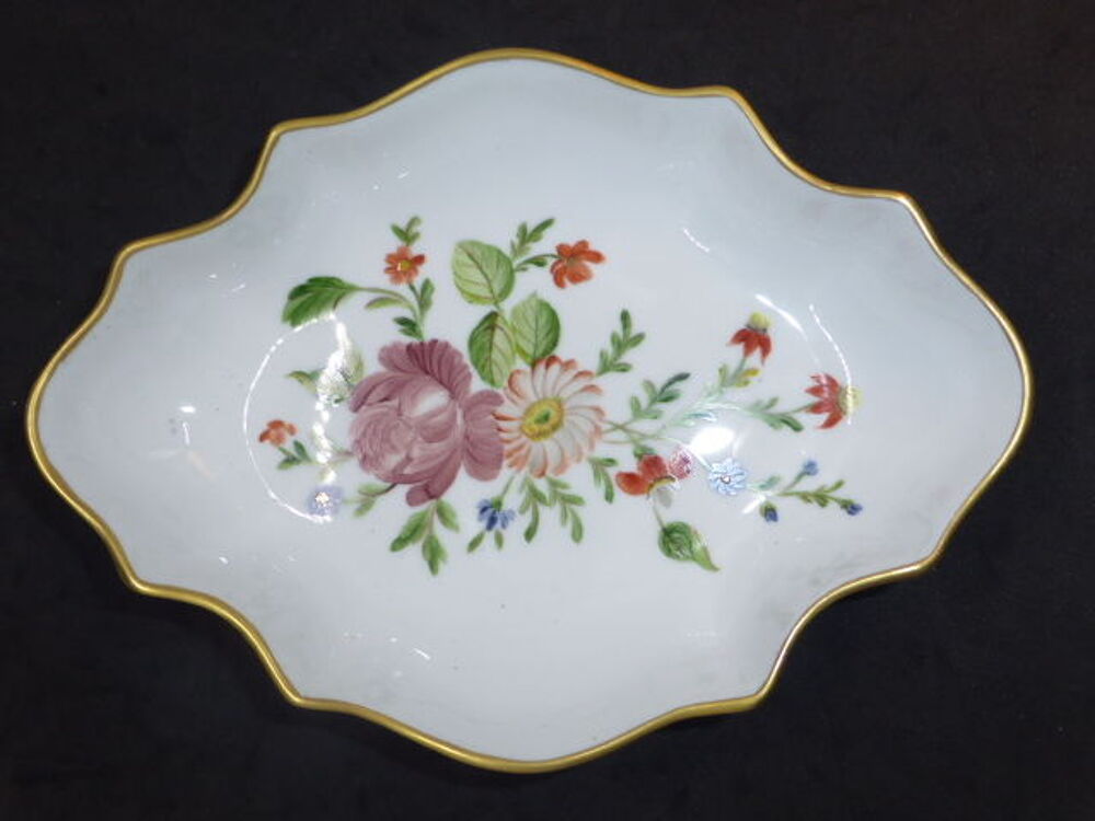 Ravier porcelaine de Limoges d&eacute;cor floral Décoration