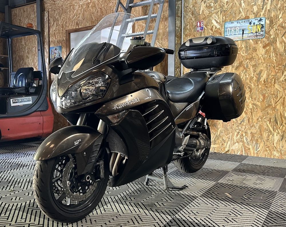 KAWASAKI 2010 occasion 33170 Gradignan