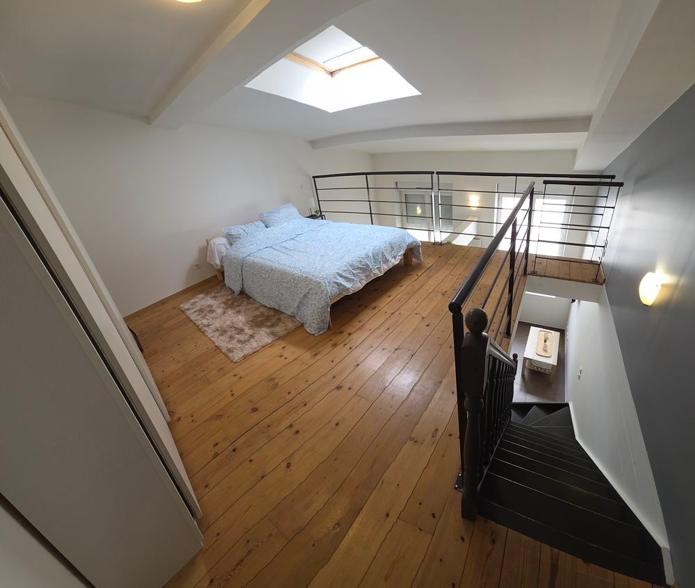 Location Duplex/Triplex T1 studio 