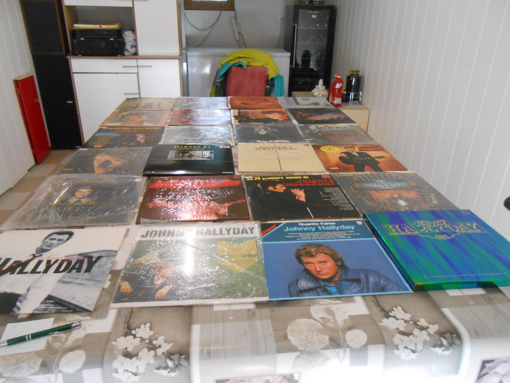 vinyles de johnnyy hallyday CD et vinyles