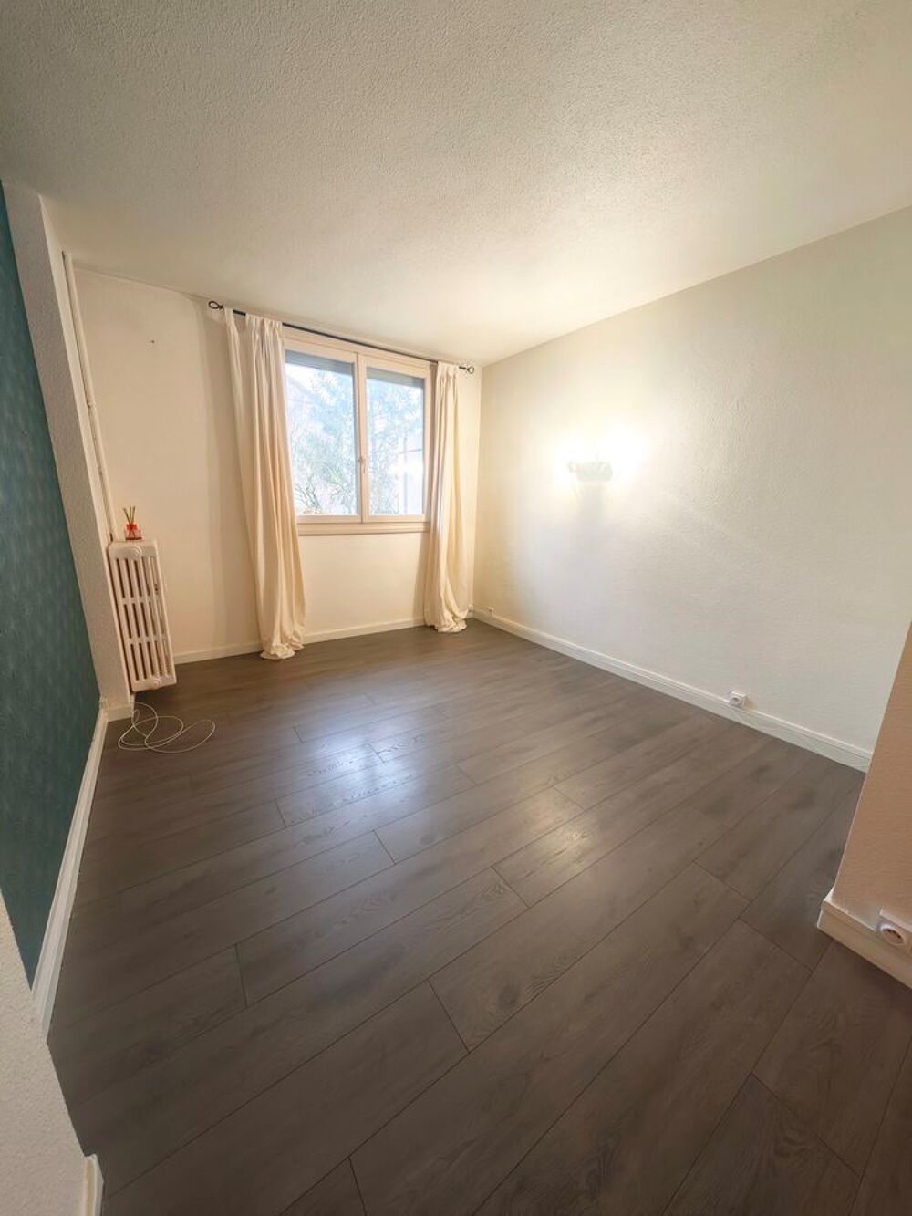 Location Appartement Appartement T2 proche centre ville. Stationnement gratuit Dole