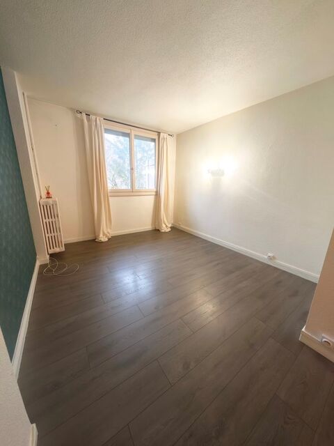  Appartement � louer 2 pi�ces 45 m� Dole