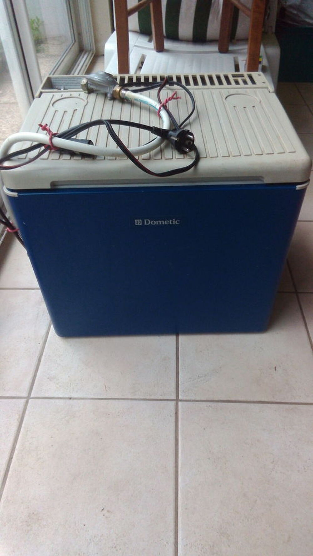 REFRIGERATEUR Dometi caravane camping car fourgon Electroménager