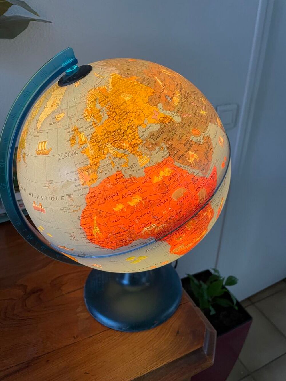 Map-Monde Lumineuse Décoration