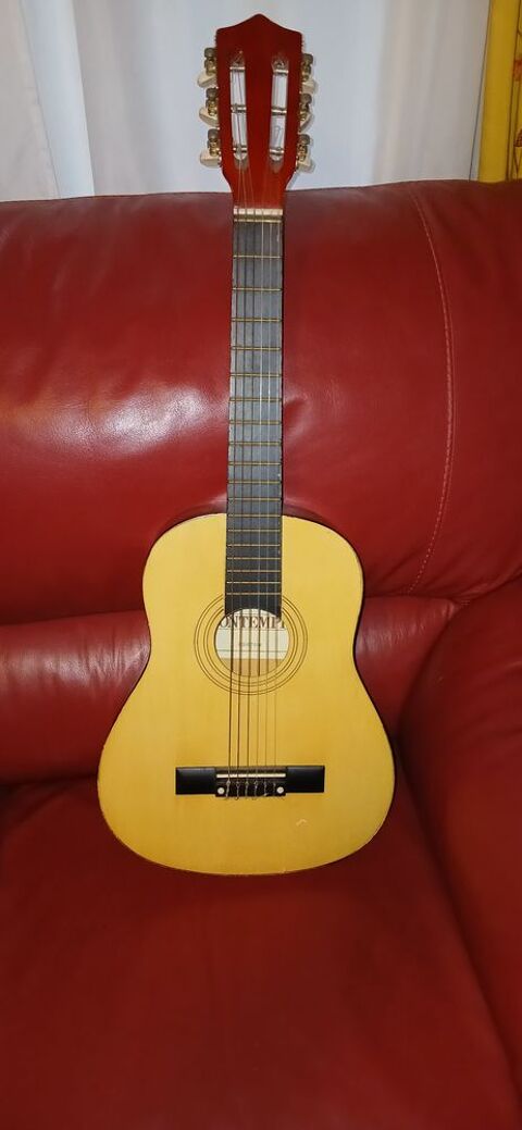 Guitare classique enfant Bontempi Frouzins (31)