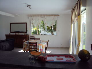  Villa � louer 7 pi�ces 180 m�