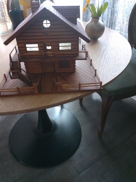 Chalet bois artisanat. 80 Lille (59)