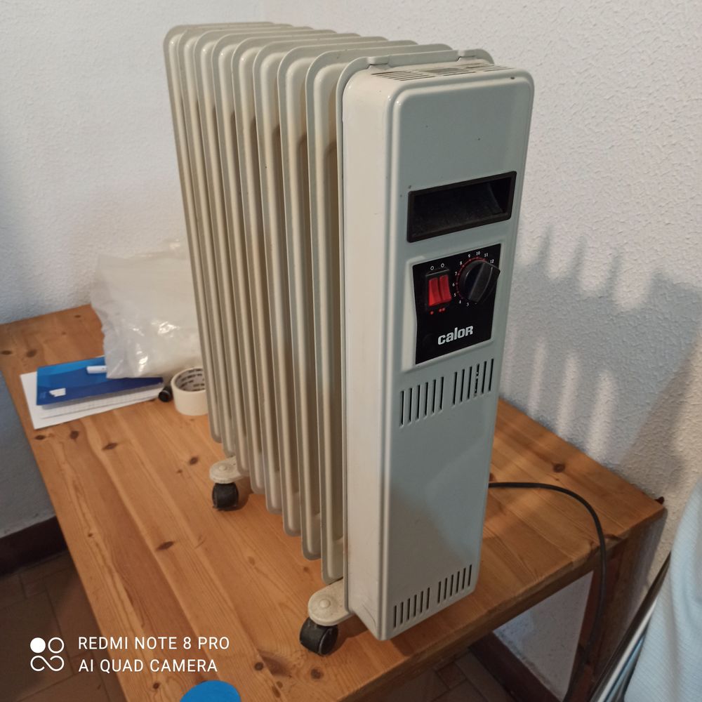 Chauffage &eacute;lectrique &agrave; bain d'huile Electroménager