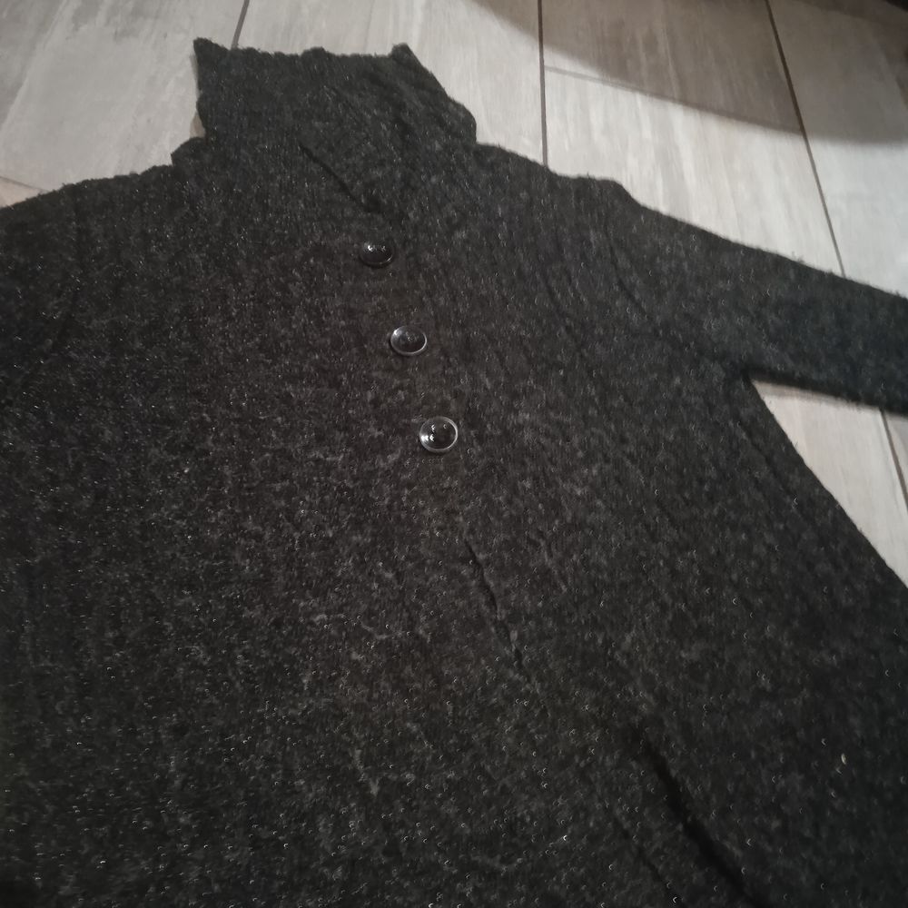 Veste grise manches longues T48 60% acrylique Vêtements