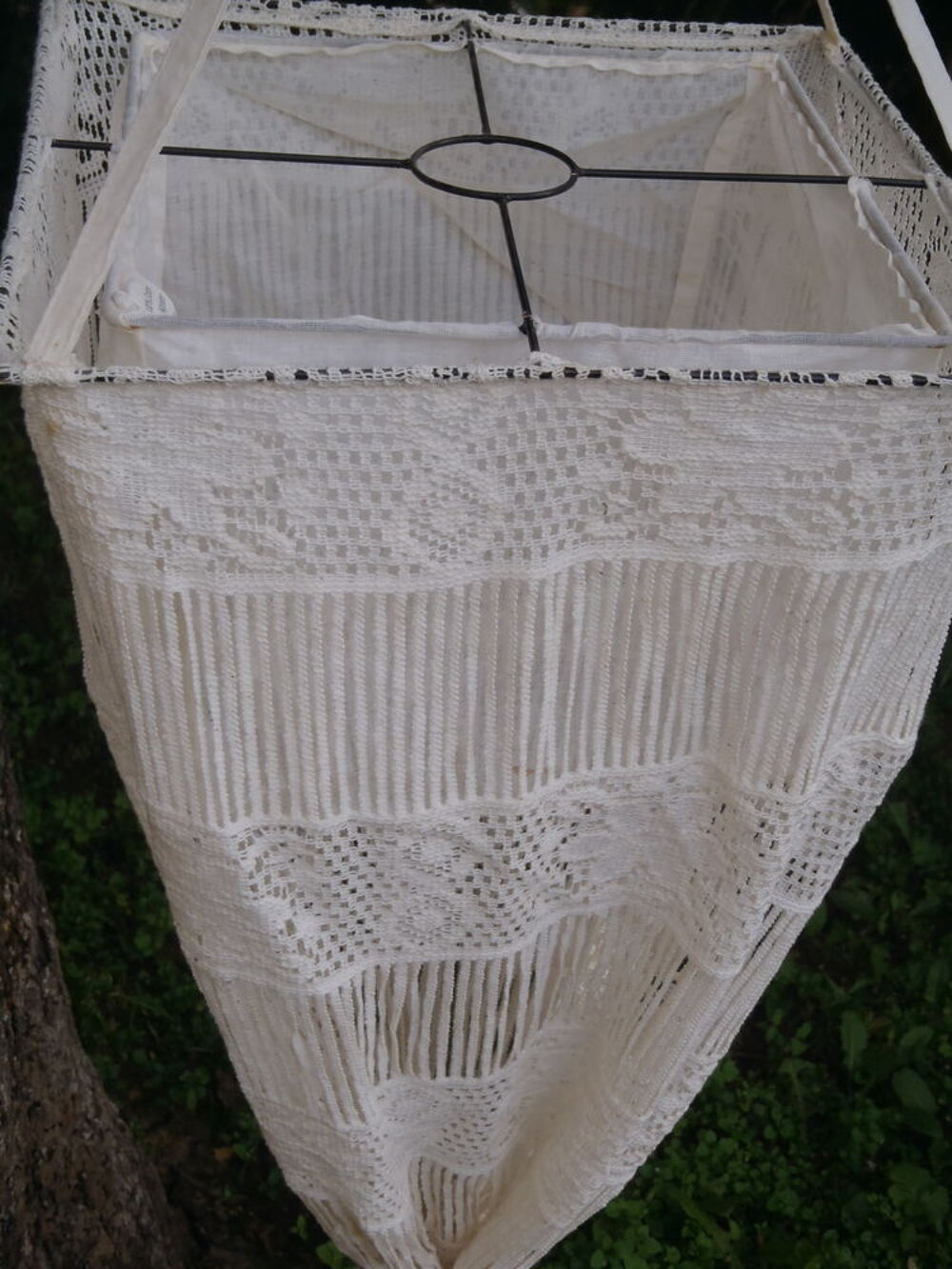 
Luminaire / Suspension en tissu
Décoration