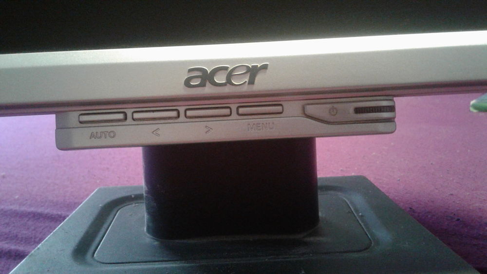 Ecran pour PC Matériel informatique