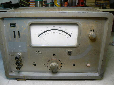 Philips GM6020 volt m�tre, GM2308 et GM2308 oscillateur BF 250 Mormoiron (84)