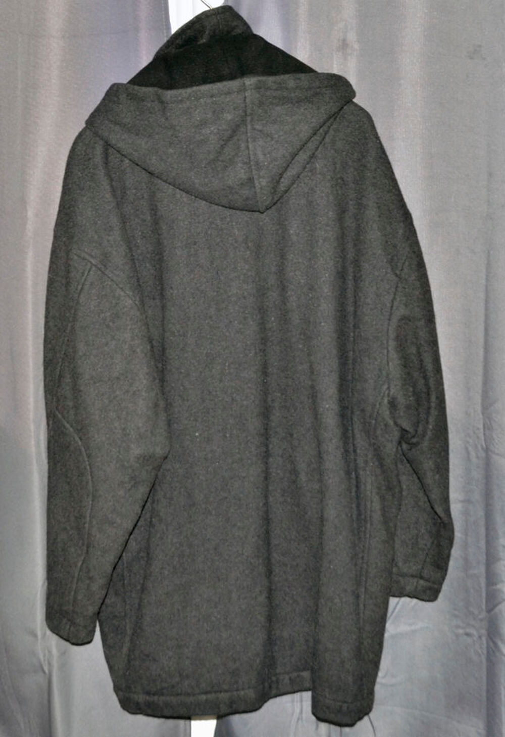 Manteau Looney Tunes &agrave; capuche Vêtements