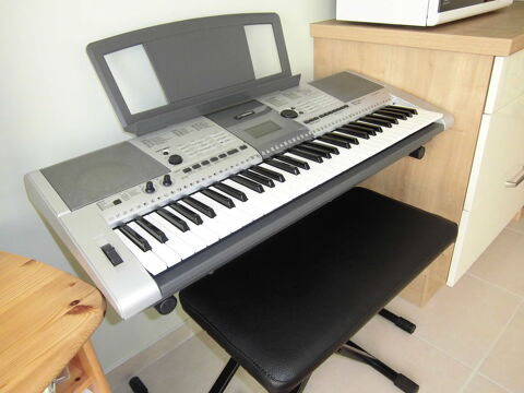 YAMAHA PSR-E 403 200 La Roche-sur-Yon (85)
