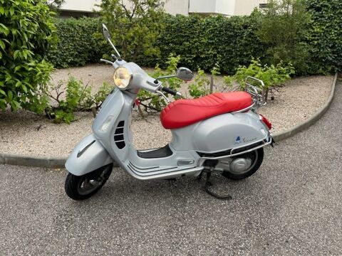 Scooter VESPA 2015 occasion Antibes 06600