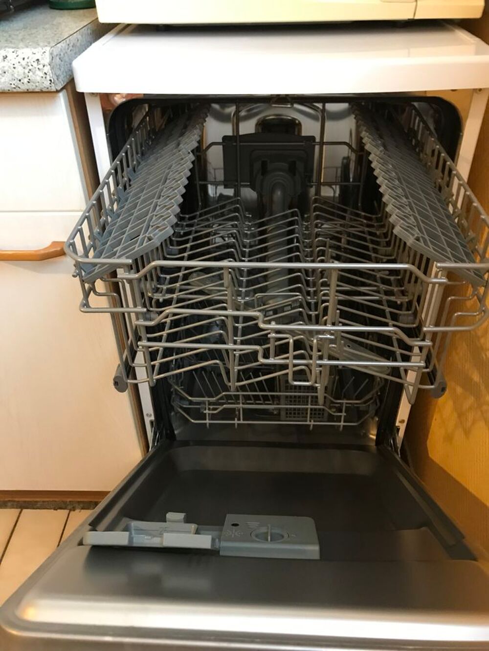 Lave vaiselle Electroménager